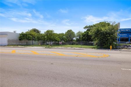 114 NW 22nd Ave, Miami, Florida 33125, USA