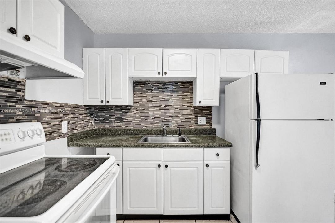 5316 NW 24th Ct 80, Lauderhill, פלורידה 33313, ארצות הברית של אמריקה 