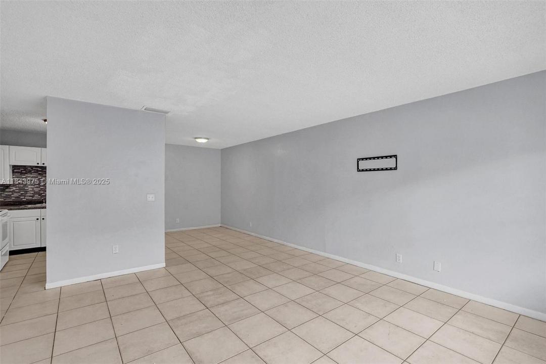 5316 NW 24th Ct 80, Lauderhill, פלורידה 33313, ארצות הברית של אמריקה 