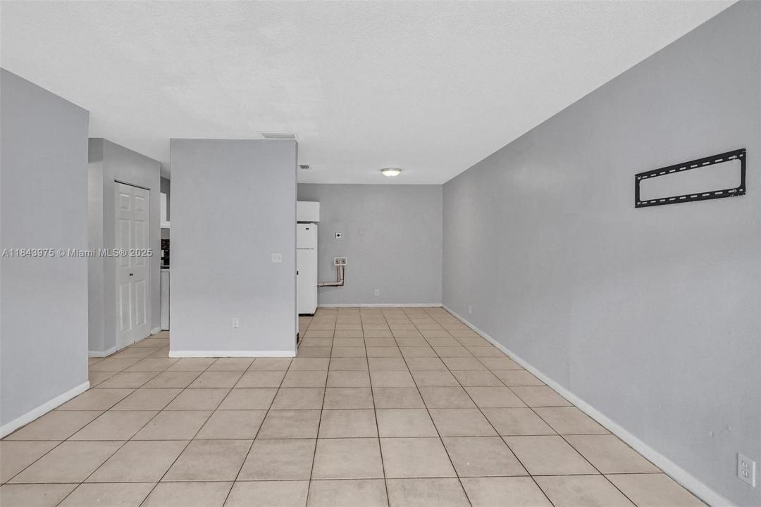 5316 NW 24th Ct 80, Lauderhill, פלורידה 33313, ארצות הברית של אמריקה 