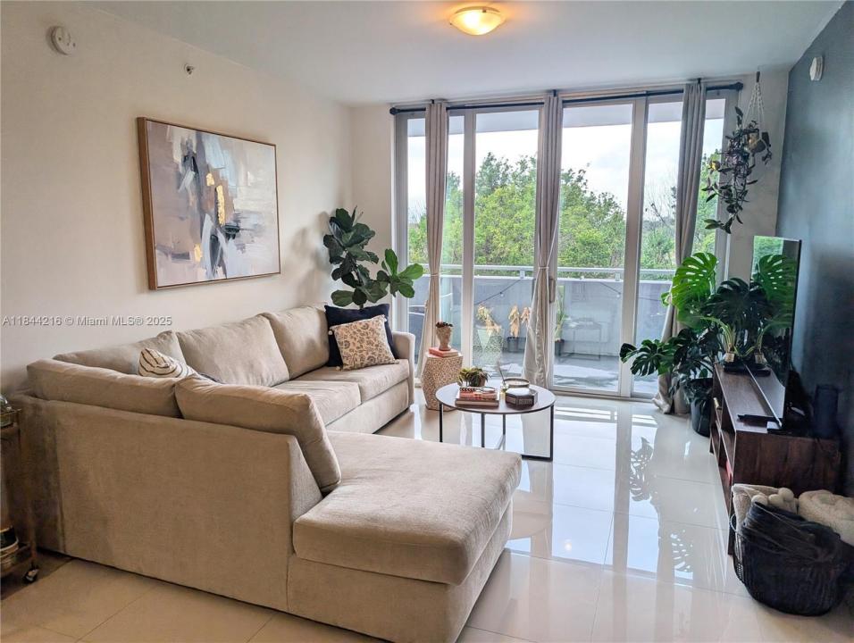 7825 NW 107th Ave 212, Doral, フロリダ 33178, アメリカ合衆国