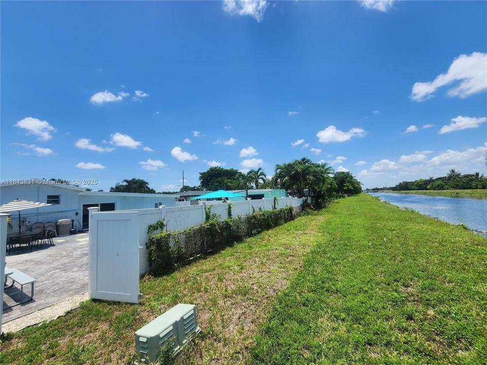 3617 NW 37th St, Lauderdale Lakes, フロリダ 33309, アメリカ合衆国
