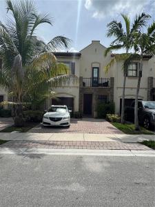 23477 SW 112th Pl, Homestead, Florida 33032, USA
