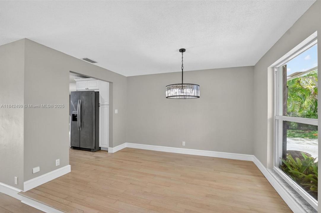 565 NE Olive Way, Boca Raton, Florida 33432, Amerika Birleşik Devletleri