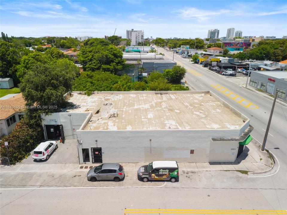 102 NW 22nd Ave, Miami, Florida 33125, Amerika Birleşik Devletleri