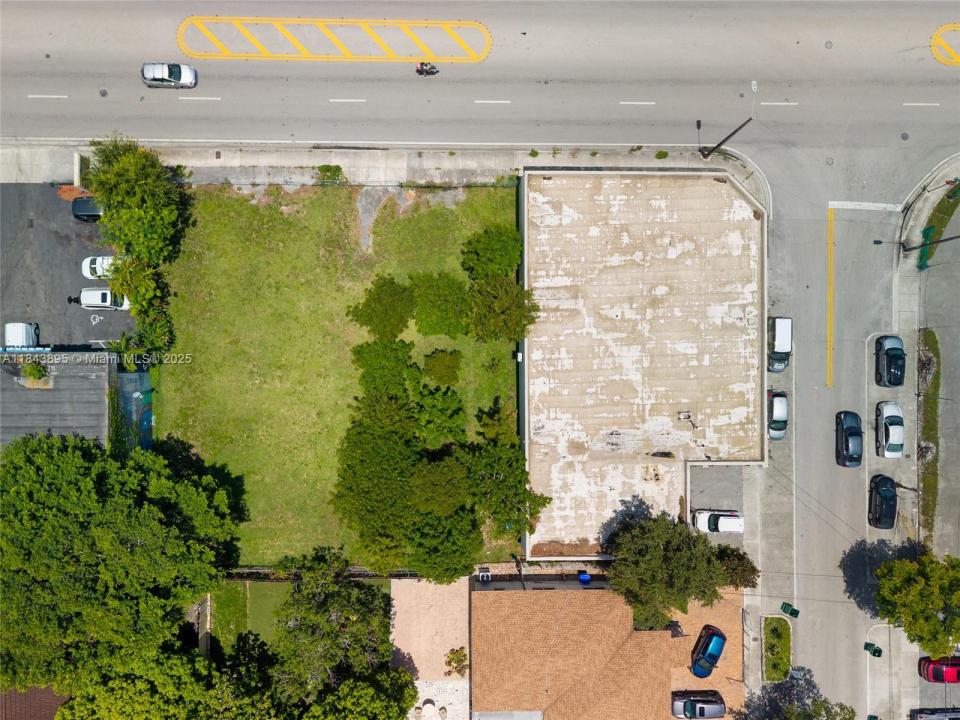 102 NW 22nd Ave, Miami, Florida 33125, Amerika Birleşik Devletleri