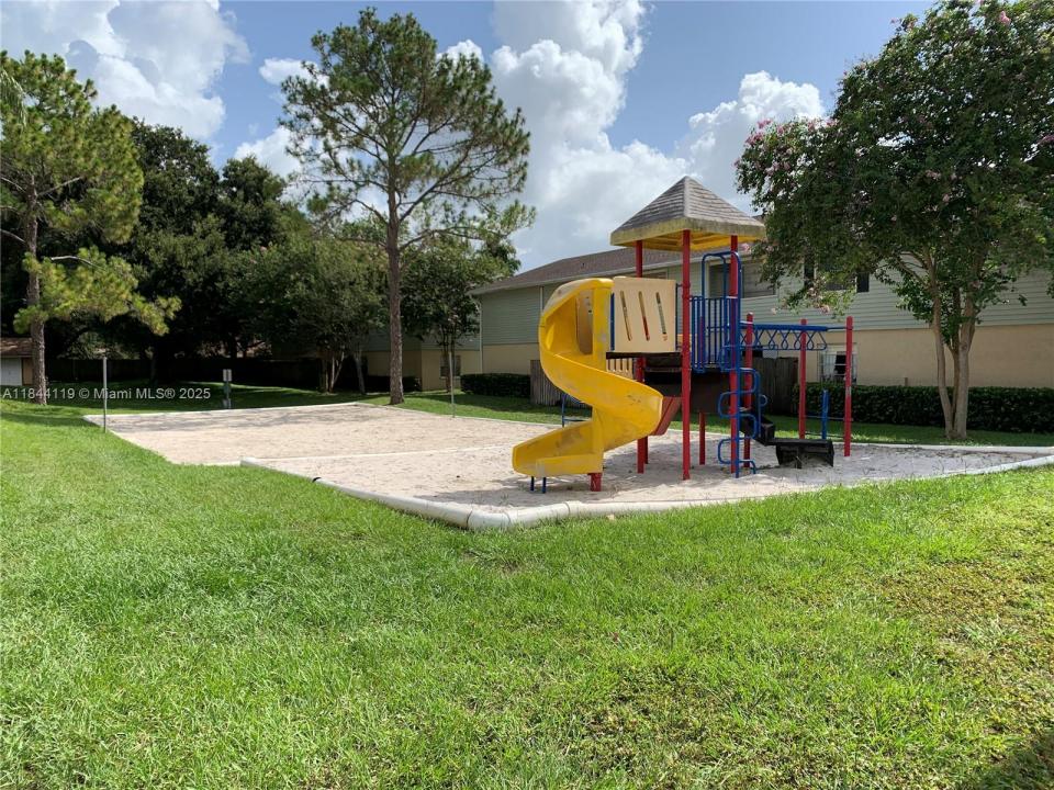 540 GOLDEN RAINTREE PL 540, Brandon, Florida 33510, HOA KỲ