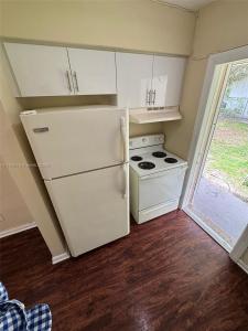 844 NW 18th Ave A, Fort Lauderdale, Florida 33311, USA