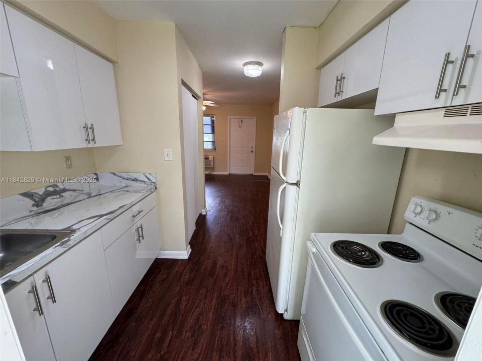 844 NW 18th Ave A, Fort Lauderdale, Florida 33311