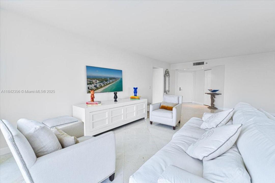 3500 Mystic Pointe Dr 2101, Aventura, 佛罗里达州 33180, 美国