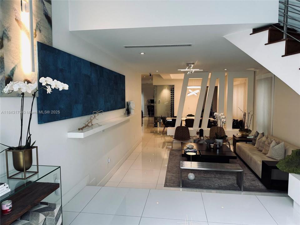 8286 NW 33rd Ter 8286, Doral, Florida 33122, HOA KỲ