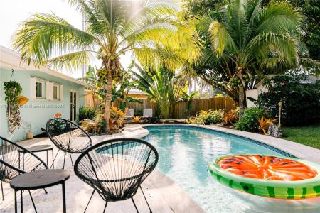 9300 SW 183rd Ter, Palmetto Bay, Florida 33157, USA