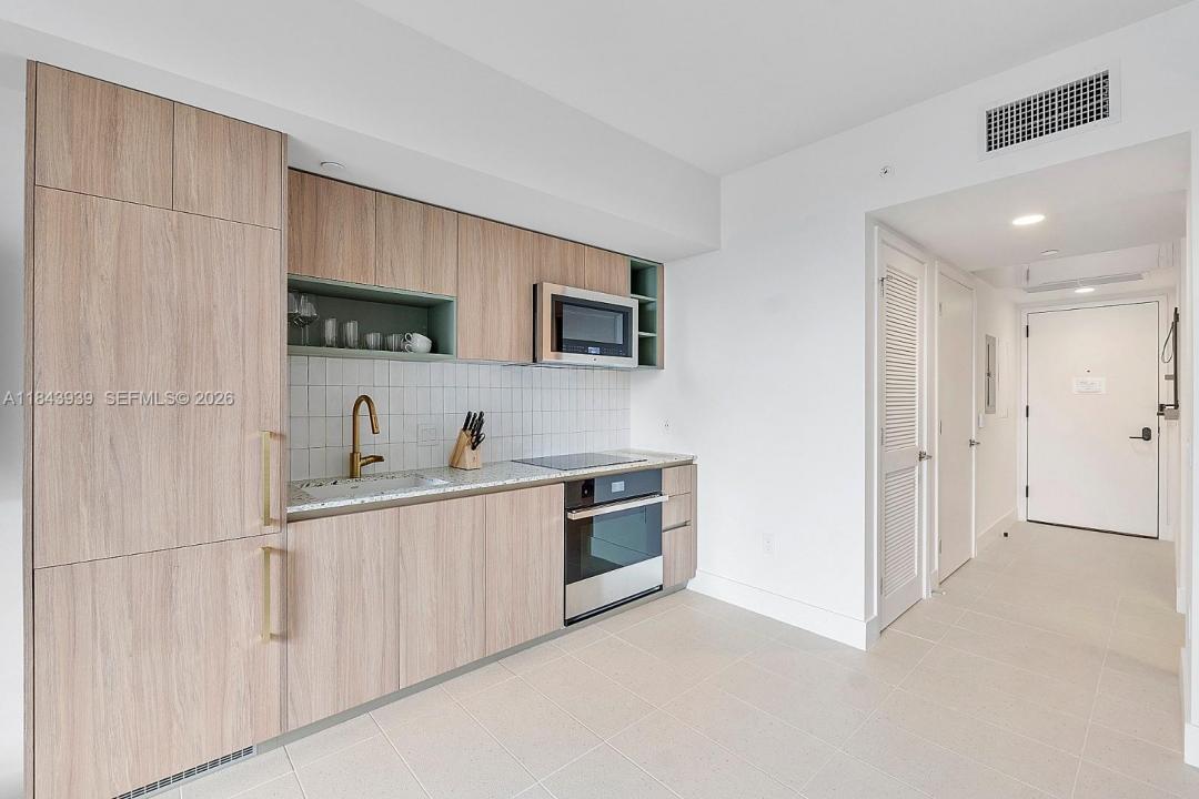 159 NE 6th St 2903, Miami, Floride 33132, États-Unis