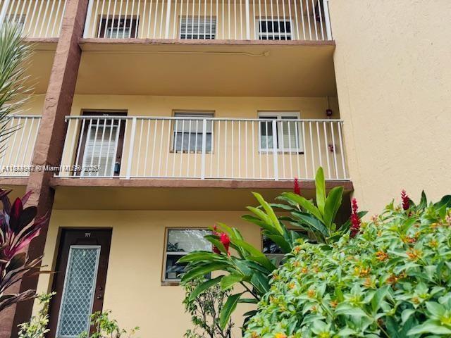 2711 N Pine Island Rd 211, Sunrise, Флорида 33322, Соединенные Штаты
