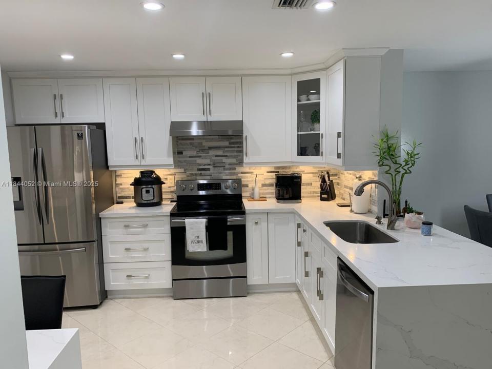 1051 Sorrento Dr, Weston, 佛羅里達州 33326, 美國