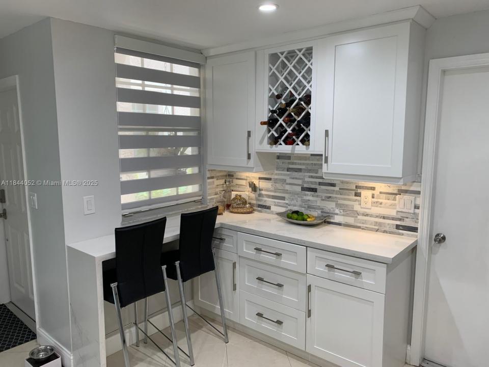 1051 Sorrento Dr, Weston, 佛羅里達州 33326, 美國
