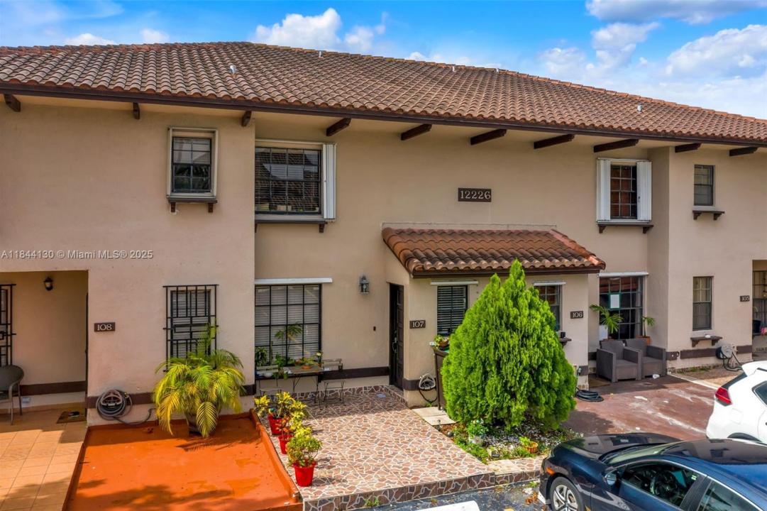 12226 SW 17th Ln 107-P, Miami, フロリダ 33175, アメリカ合衆国