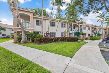 2921 SE 13th Ave 202-48, Homestead, Florida 33035, USA
