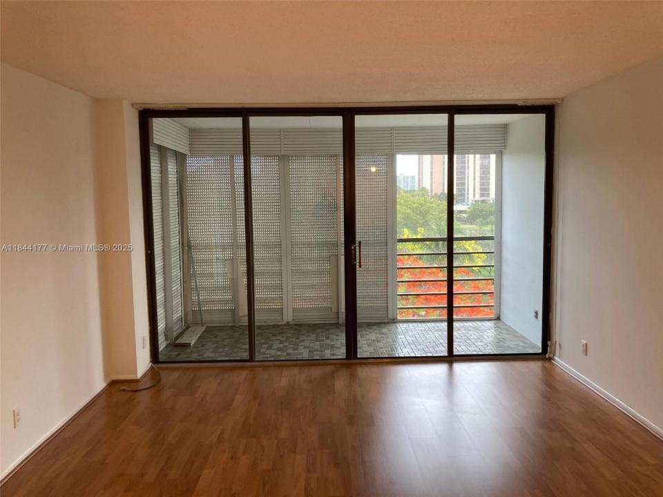 20500 W Country Club Dr 517, Aventura, Floride 33180, États-Unis