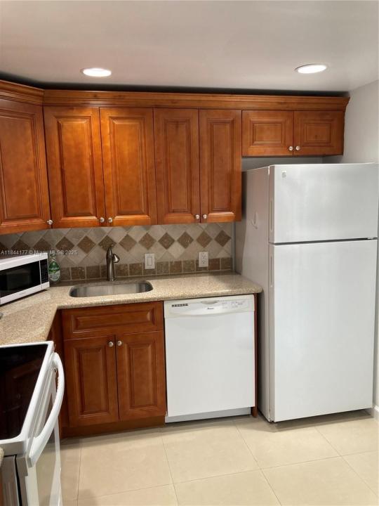 20500 W Country Club Dr 517, Aventura, Floride 33180, États-Unis