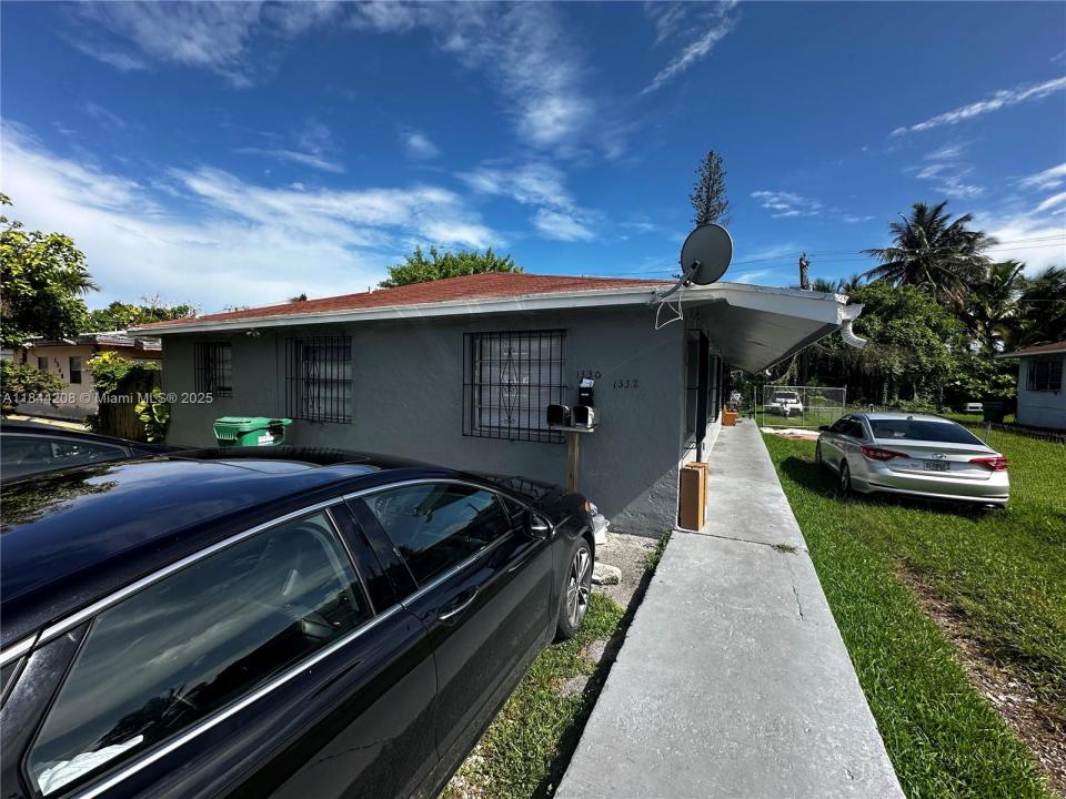 1330 NE 111th St 1330, Miami, Flórida 33161, Estados Unidos