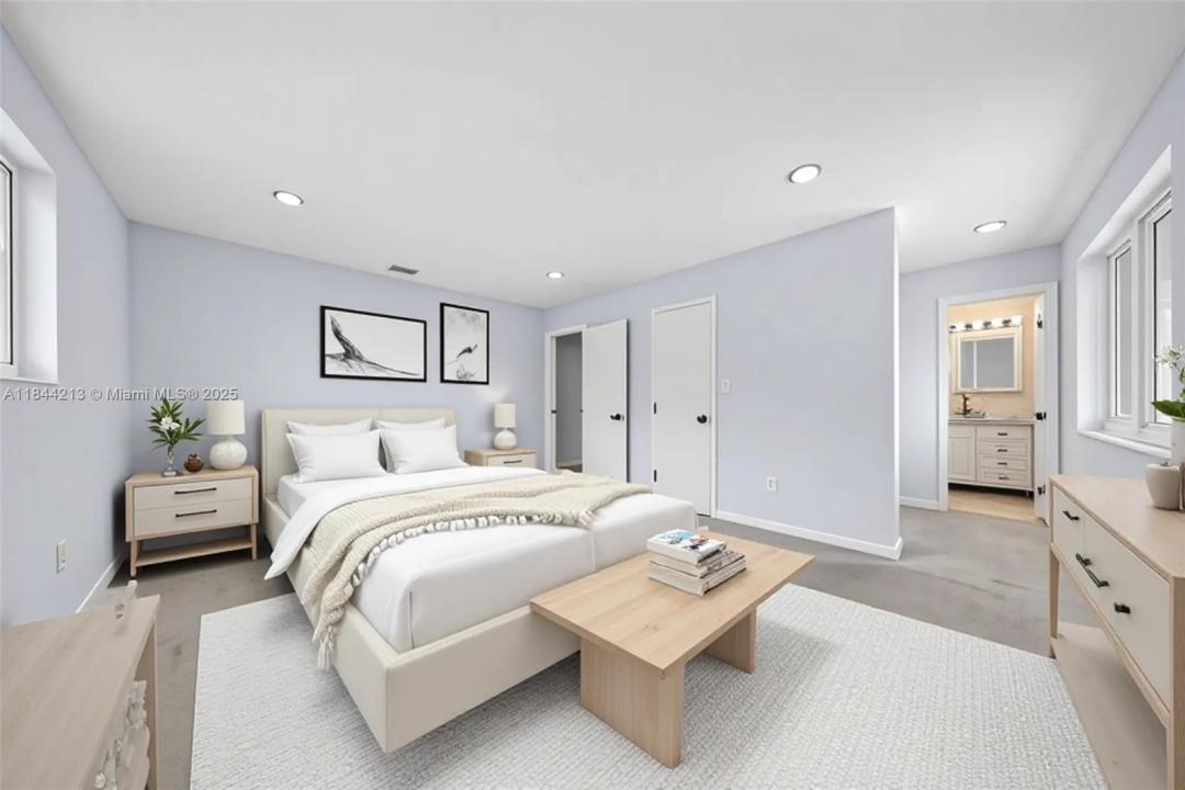 1237 Dove Ave, Miami Springs, Флорида 33166, Соединенные Штаты