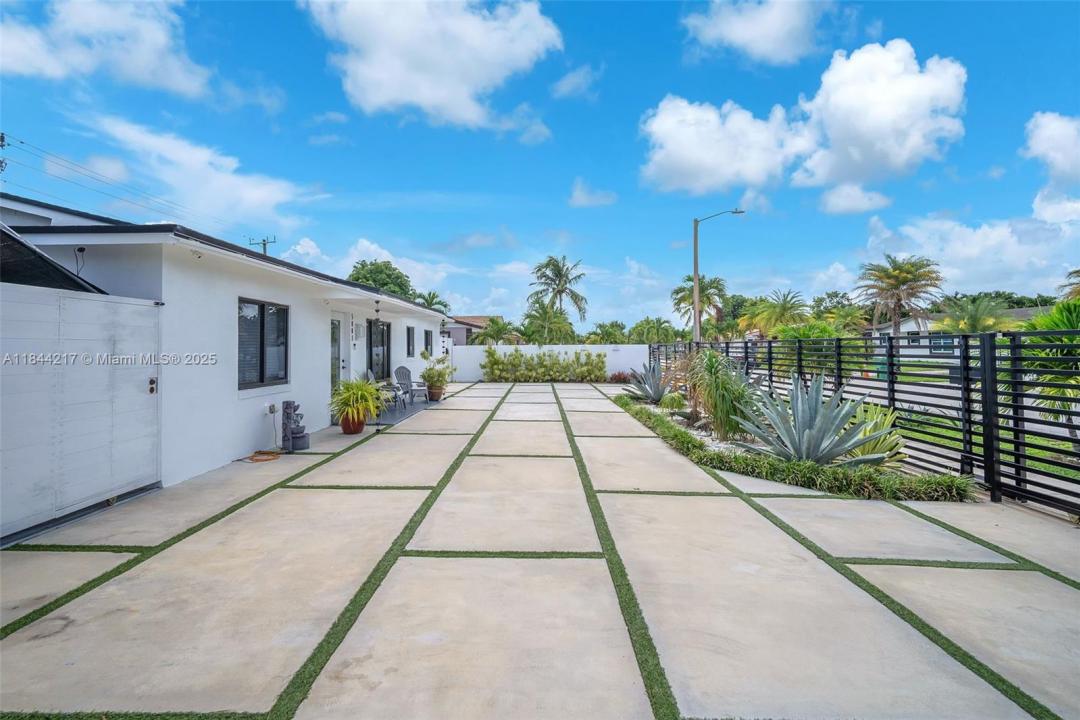 5001 NW 190th St Main, Miami Gardens, Florida 33055