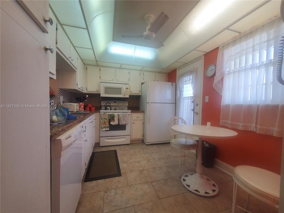 319 NE 14th Ave 507, Hallandale Beach, Florida 33009, Estados Unidos