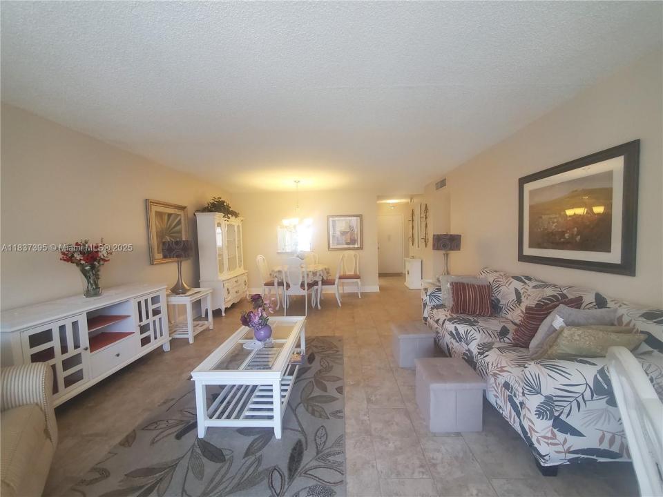 319 NE 14th Ave 507, Hallandale Beach, Florida 33009, Estados Unidos