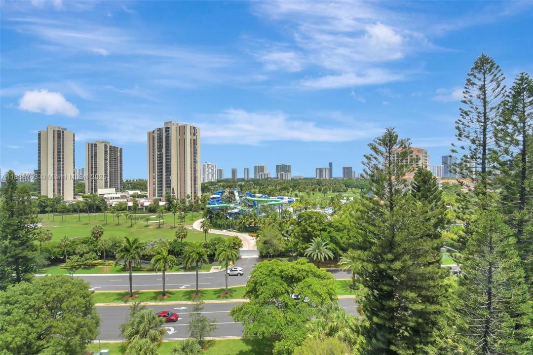 20100 W Country Club Dr 1005, Aventura, 플로리다 33180, 미국