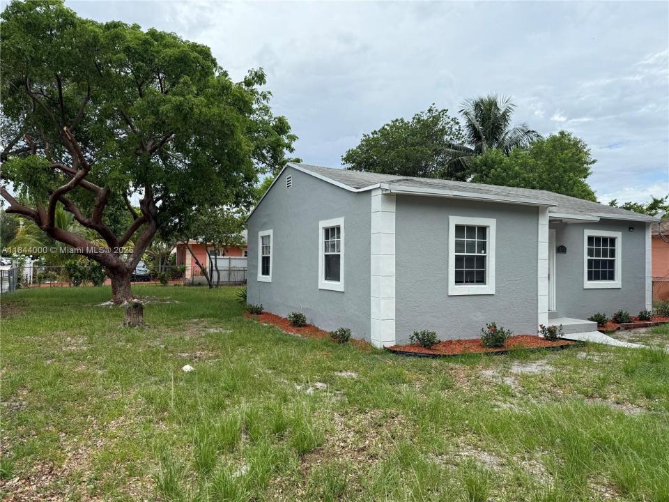 12010 NW 8th Ave, North Miami, 플로리다 33168, 미국