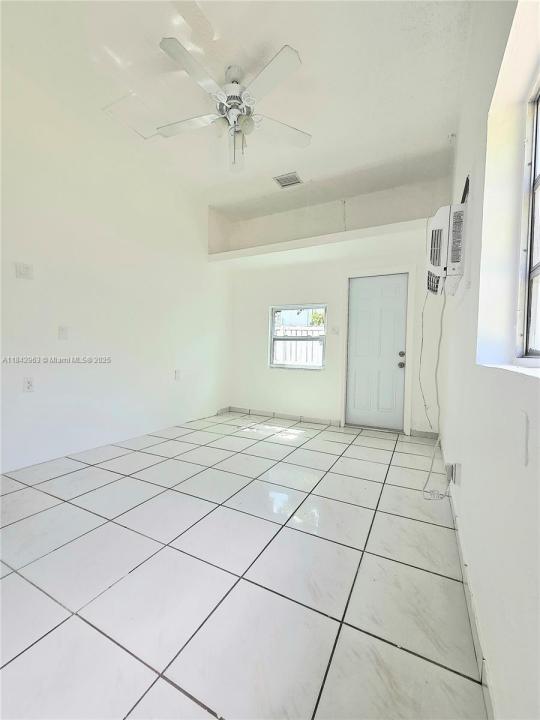 Miami, Flórida 33142, Estados Unidos