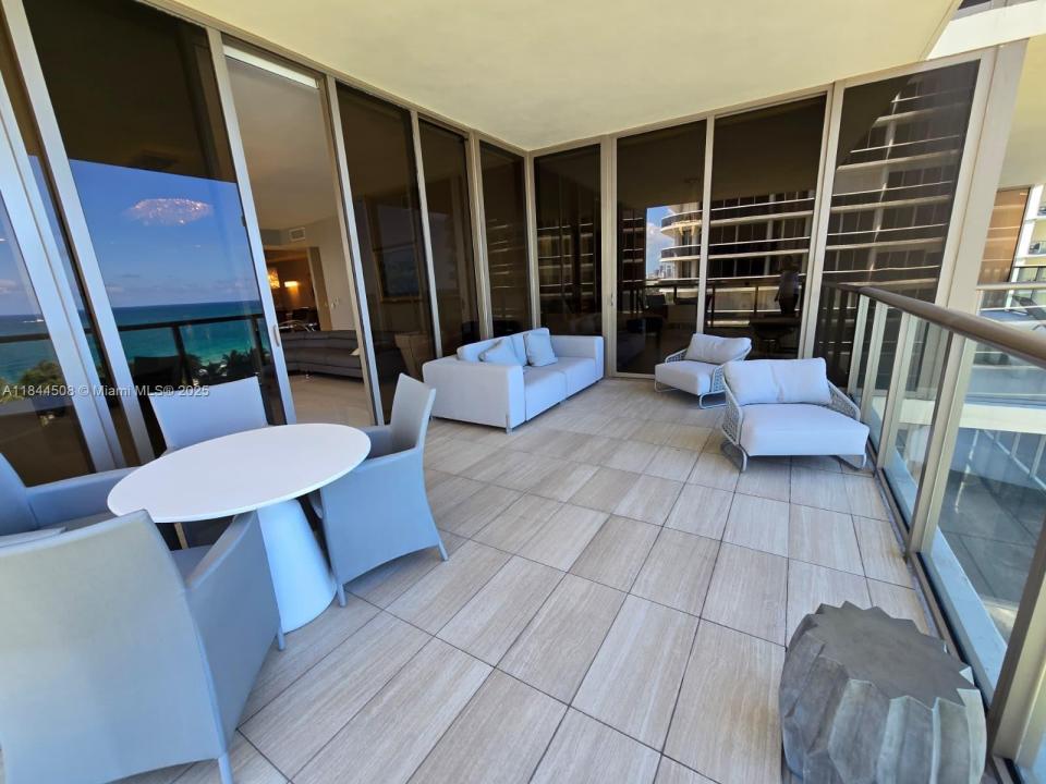 9701 Collins Ave 801S, Bal Harbour, Florida 33154, Stati Uniti