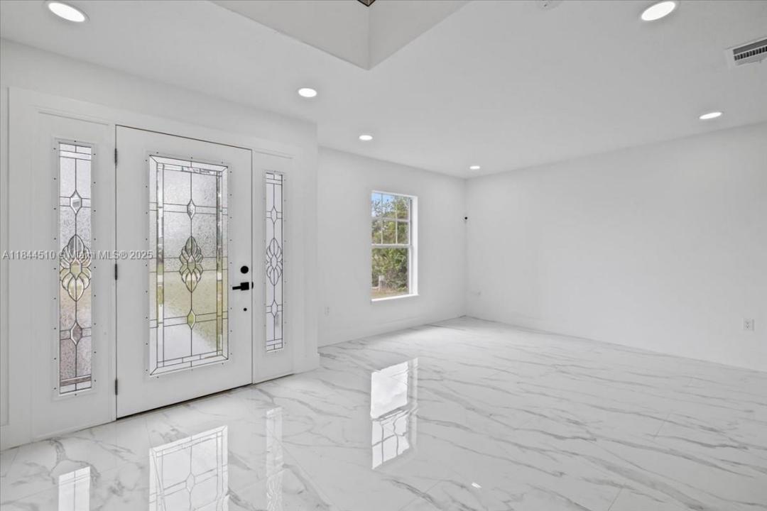 9150 Genesee St, Port Charlotte, Флорида 33981, Соединенные Штаты