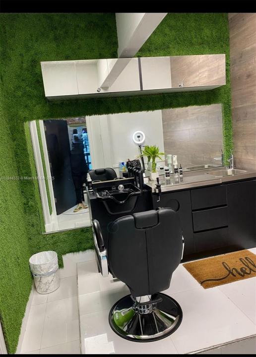 2475 NW 95th Ave 4, Doral, Florida 33172, Stati Uniti