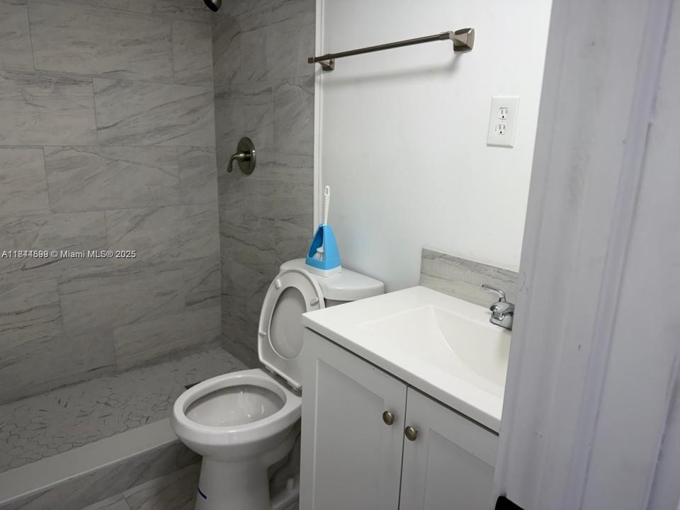 20601 SW 116th Rd B, Miami, Florida 33189