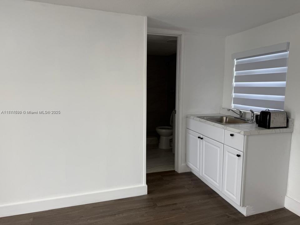 20601 SW 116th Rd B, Miami, Florida 33189