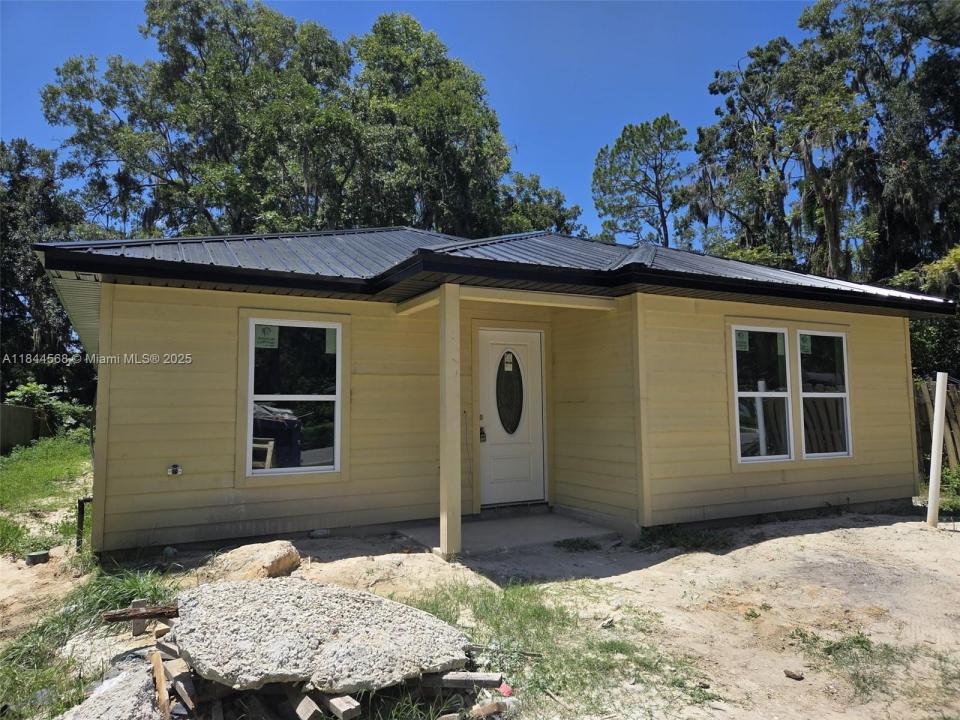 1523 NE 1st Avenue, Gainesville, Flórida 32641, Estados Unidos