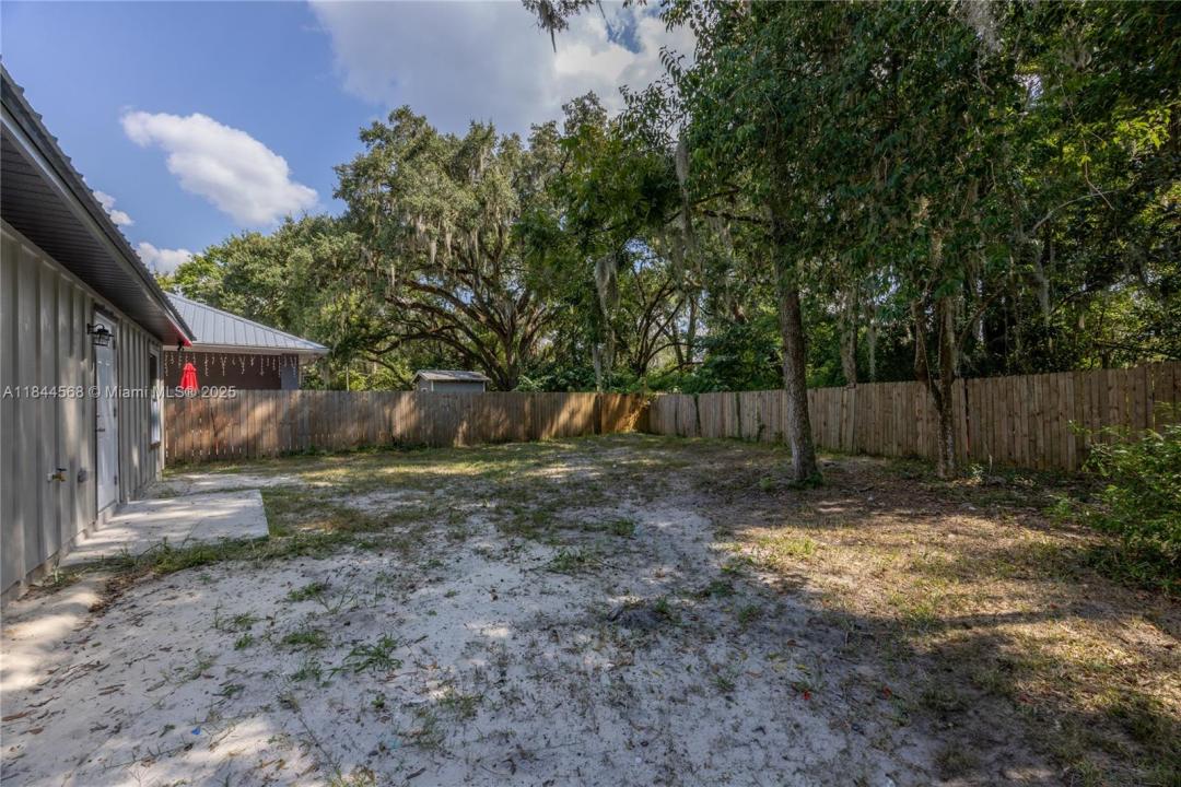 1523 NE 1st Avenue, Gainesville, Flórida 32641, Estados Unidos
