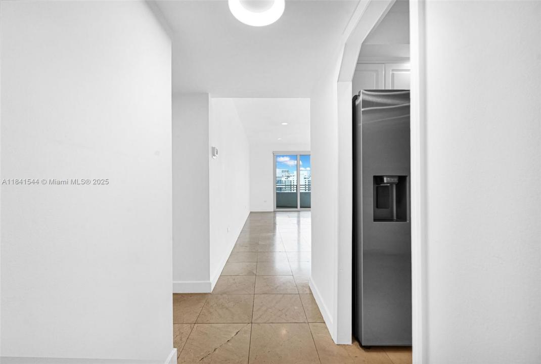 5555 Collins Ave 17A, Miami Beach, 佛羅里達州 33140, 美國