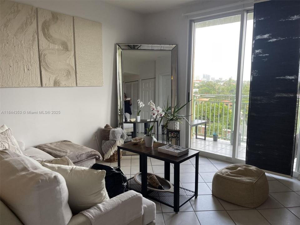 Miami, Flórida 33145, Estados Unidos