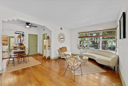 1325 Meridian Ave 1, Miami Beach, Florida 33139, USA