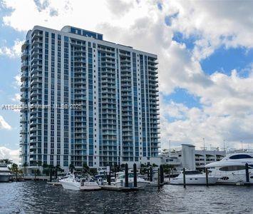 17111 Biscayne Blvd 1009, North Miami Beach, Florida 33160, USA