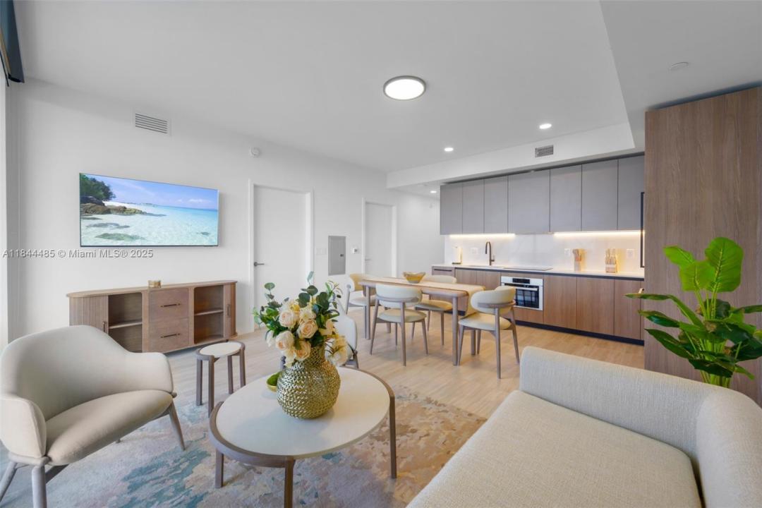 580 72nd St 1009, Miami Beach, Floride 33141, États-Unis