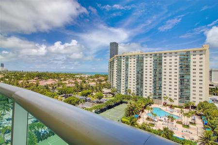 19380 Collins Ave 1002, Sunny Isles Beach, Florida 33160, USA