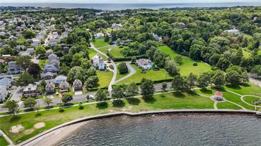 1 Harbor View Drive, Newport, Rhode Island 02840