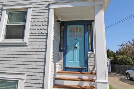 28 W Narragansett Avenue, Newport, Rhode Island 02840, USA