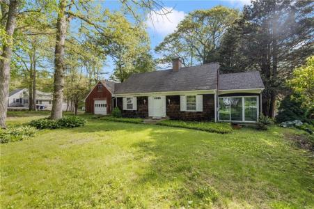 68 Shirley Drive, Charlestown, רוד איילנד 02813, ארצות הברית של אמריקה