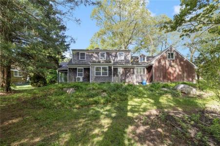 68 Shirley Drive, Charlestown, רוד איילנד 02813, ארצות הברית של אמריקה