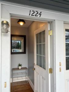 1224 Park Avenue 1st, Woonsocket, Rhode Island 02895